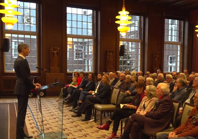 commemorative meeting for the 13 municipal councillors who in 1940 were expelled from the Amsterdam