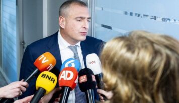 רעידת אדמה בימין ההולנדי: שבעה חברי פרלמנט פרשו מ־PVV