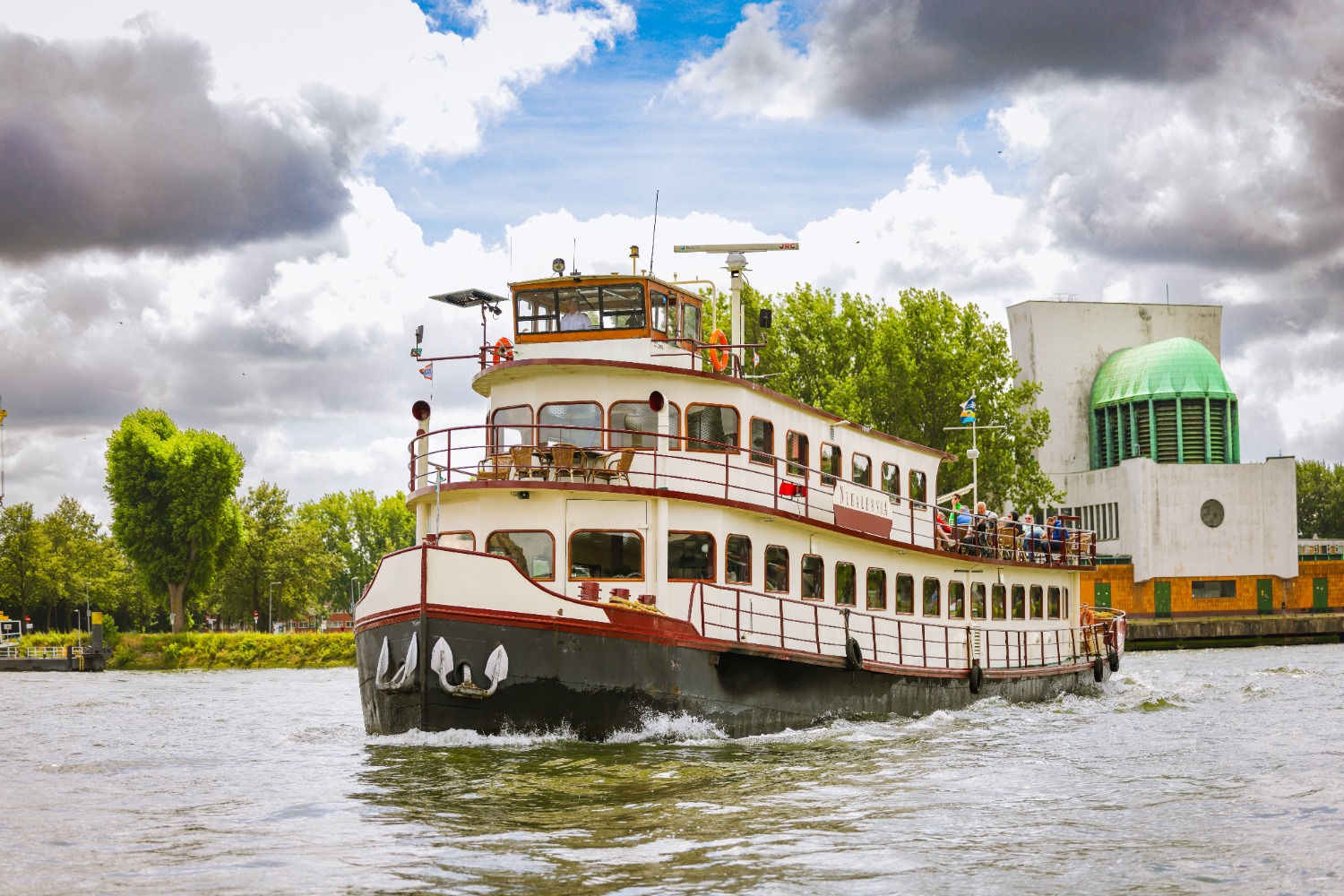 rotterdam romantic cruise