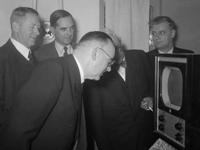 Officiële ingebruikneming televisie-omroep